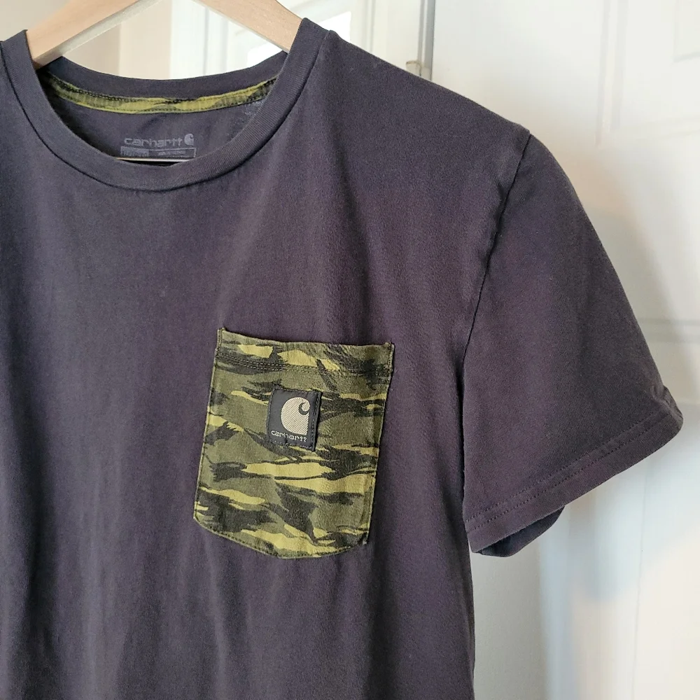 Carhartt‎ Camo Black Youth Tshirt, Size Youth XL 18-20